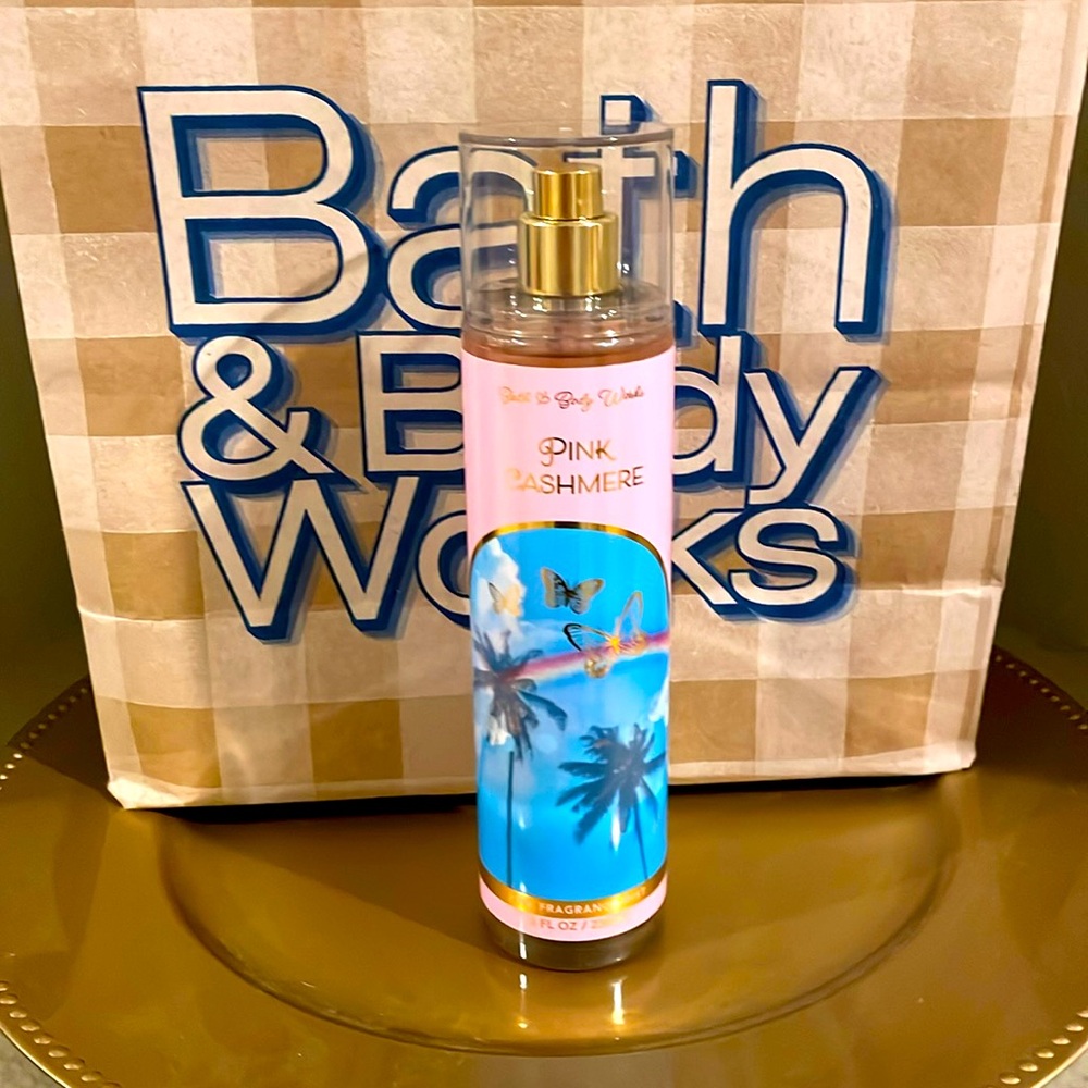 B&BW Pink Cashmere Fragrance Mist-8 oz bottle